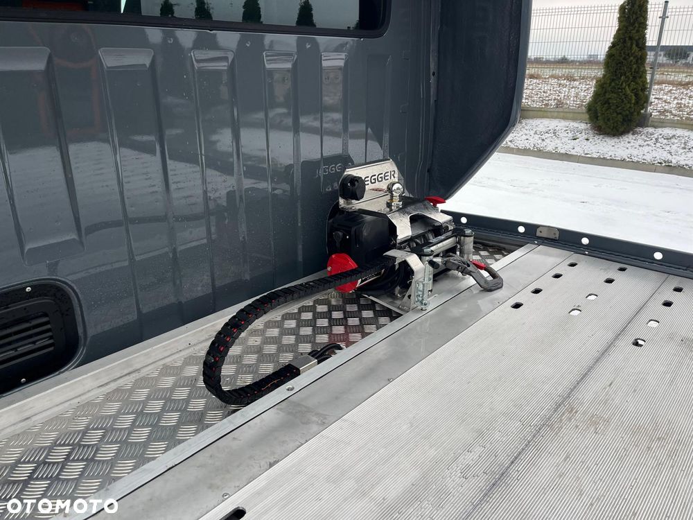 Renault Master / E-Tech / Laweta <3,5 tony / Krajowy / Top - 8