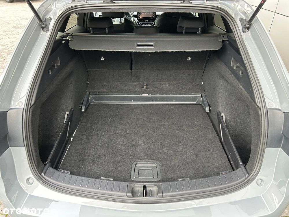 Toyota Corolla 1.2 T Active - 10