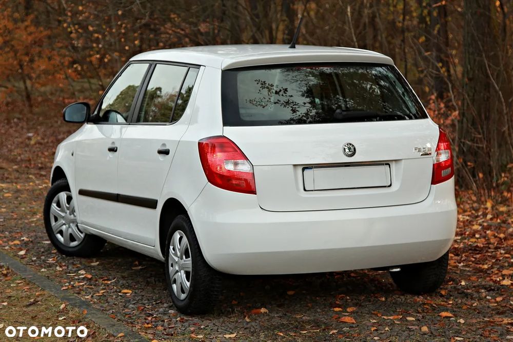 Skoda Fabia 1.2 TSI Active - 4