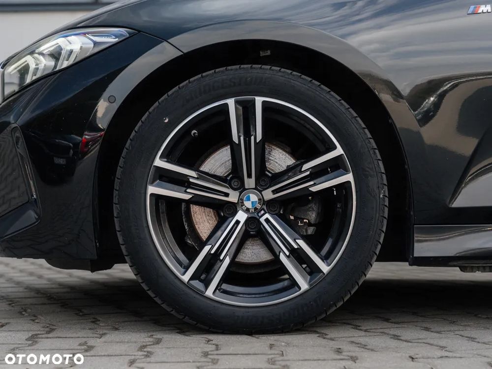 BMW Seria 3 320d xDrive M Sport - 4