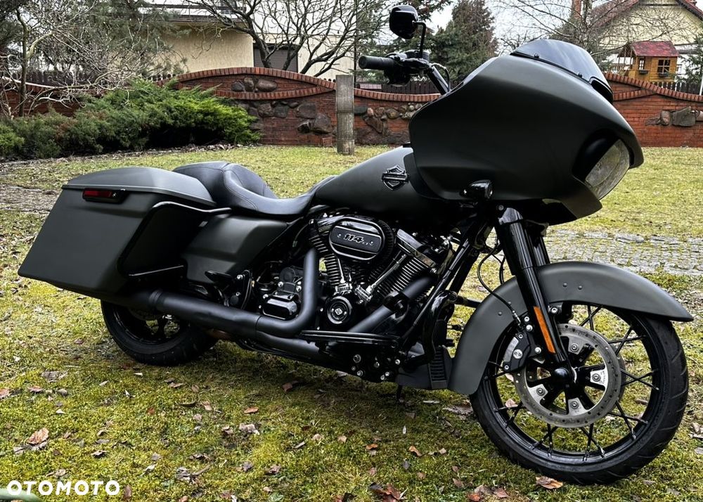 Harley-Davidson Touring Road Glide - 9