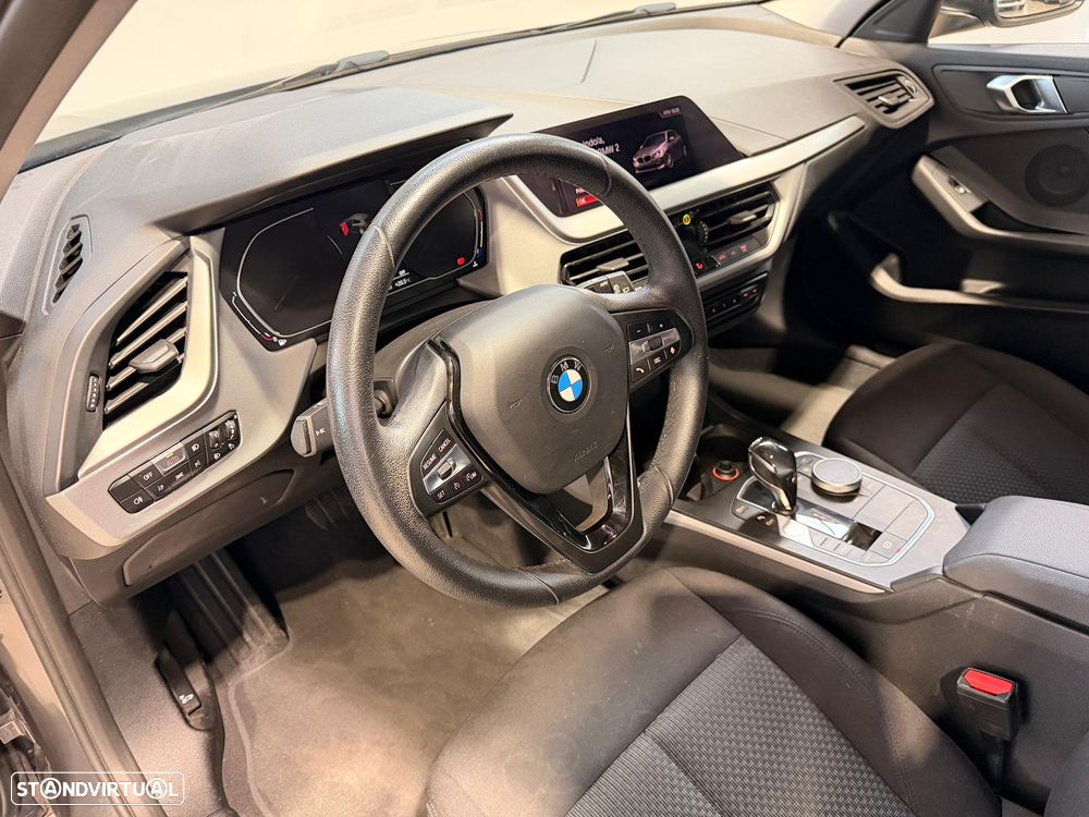 BMW 118 i Auto - 8