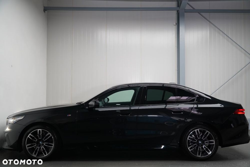 BMW 520D 2025 photo 5