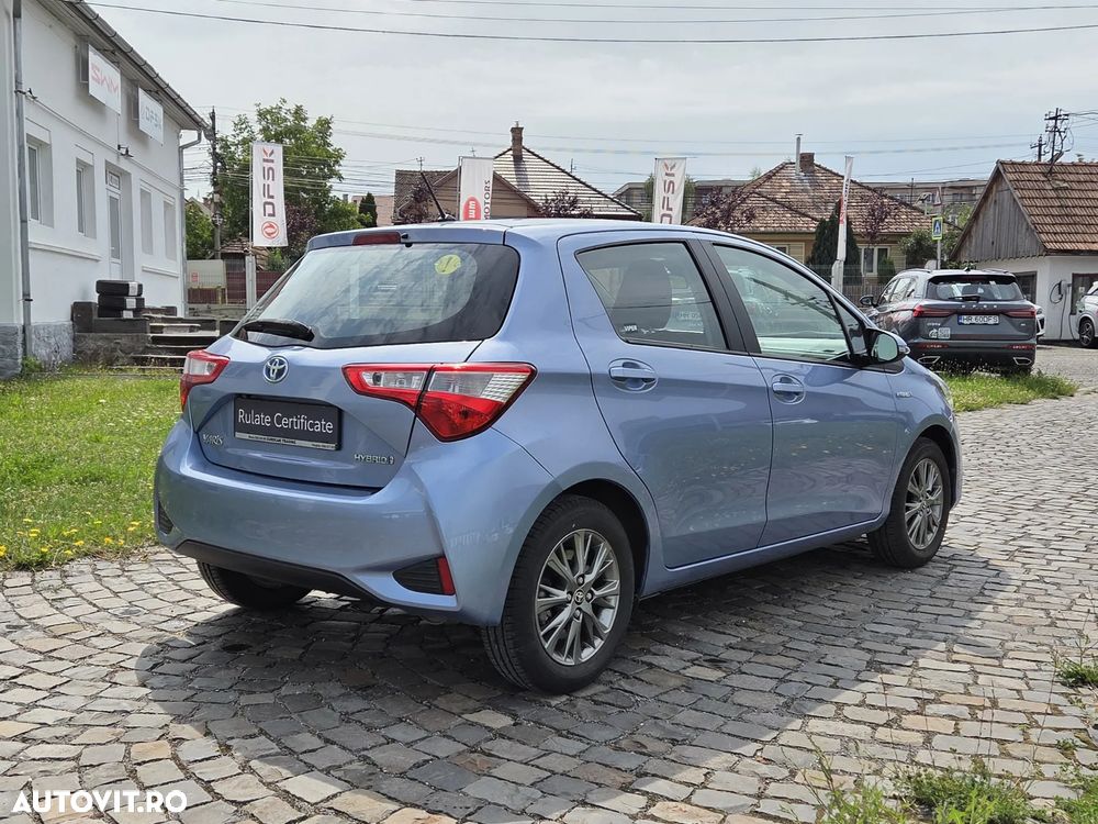 Toyota Yaris 1.5 VVT-i HSD Luna - 13