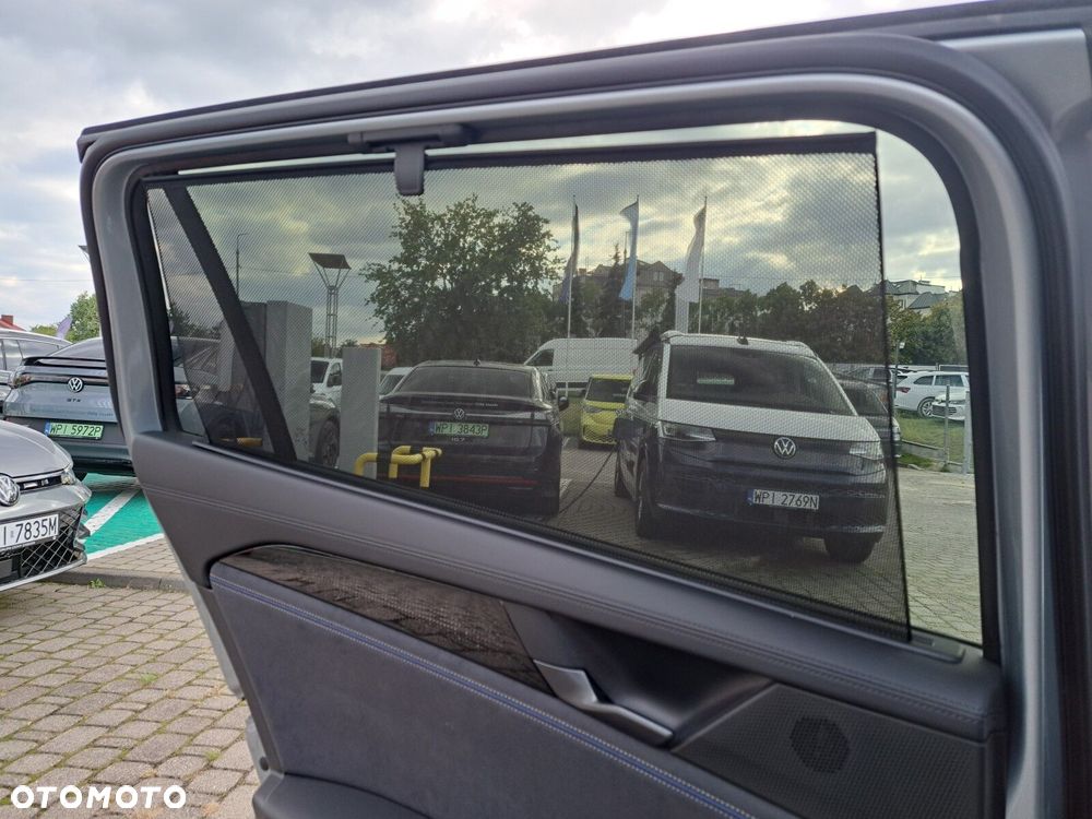 Volkswagen Passat 2.0 TSI 4Mot R-Line Plus DSG - 36