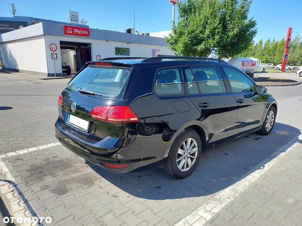 Volkswagen Golf 1.6 TDI BlueMotion Trendline - 6