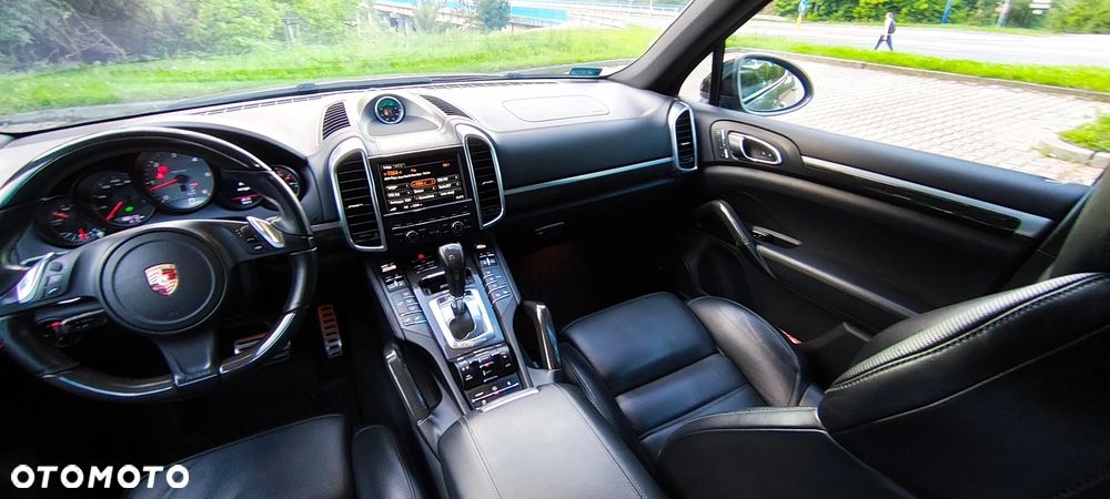 Porsche Cayenne S Diesel - 32