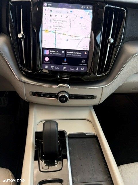Volvo XC 60 B4 MHEV AT FWD Core - 12