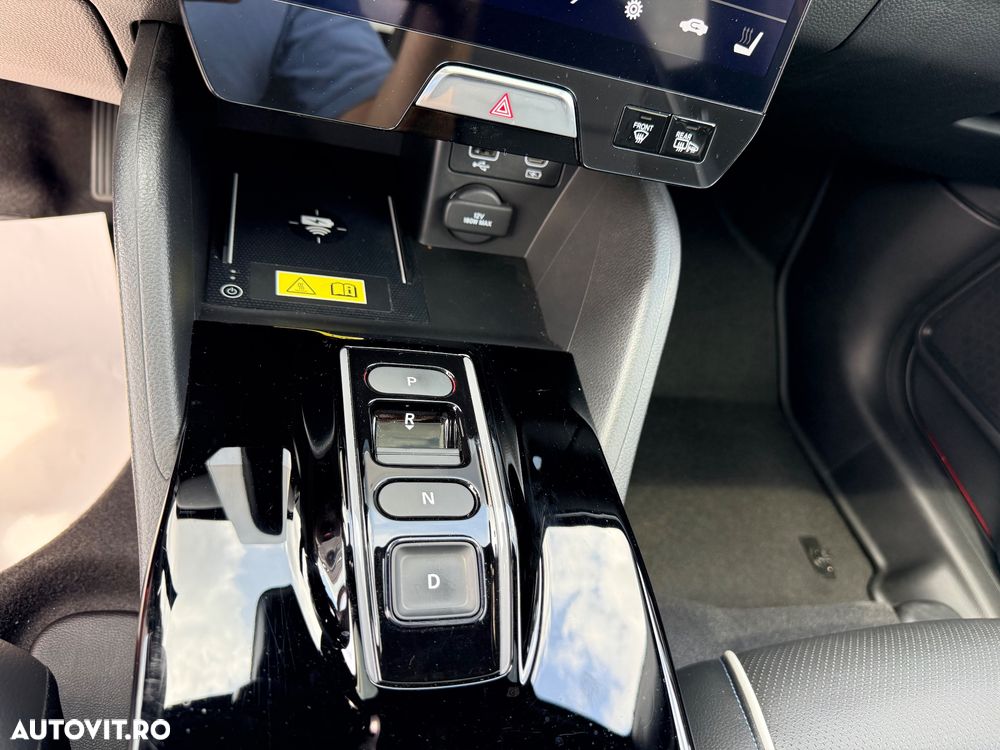 Honda eNY1 - 12