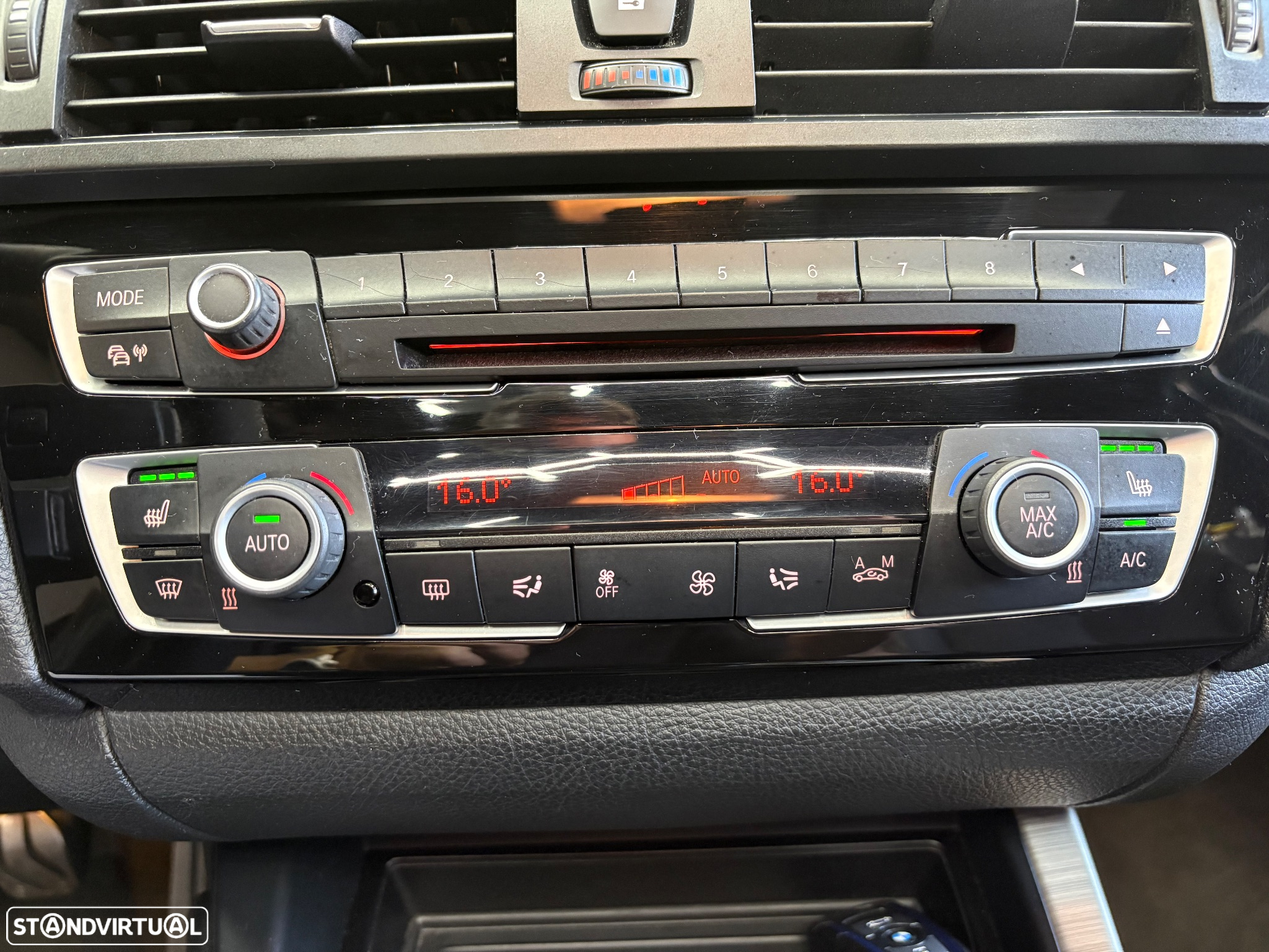 BMW 120 d Pack M - 52