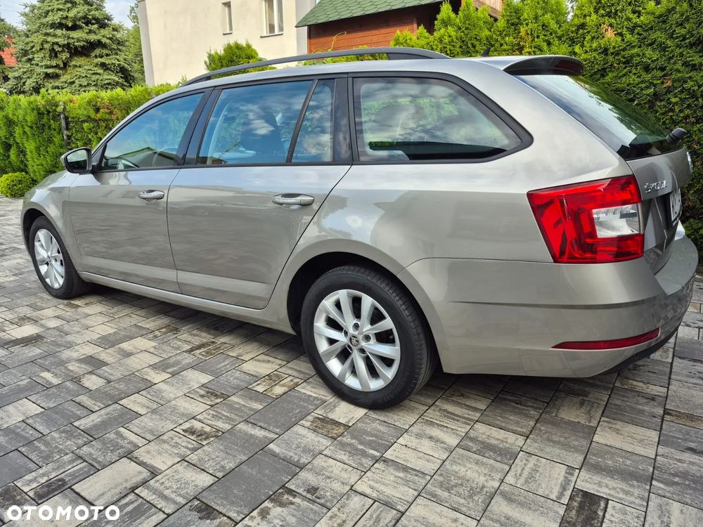 Skoda Octavia 1.4 TSI Joy - 5