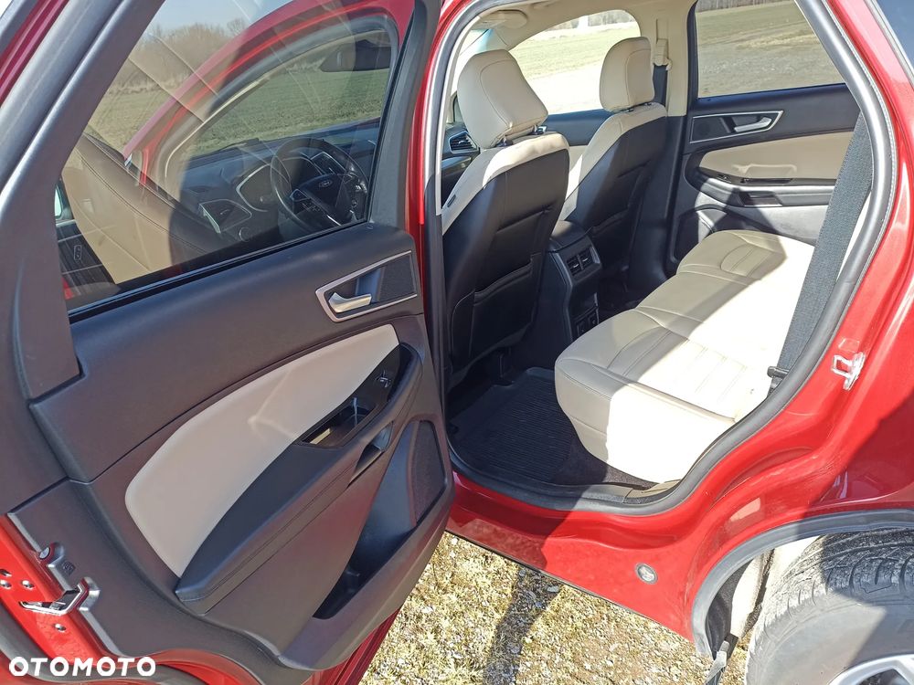 Ford Edge - 34
