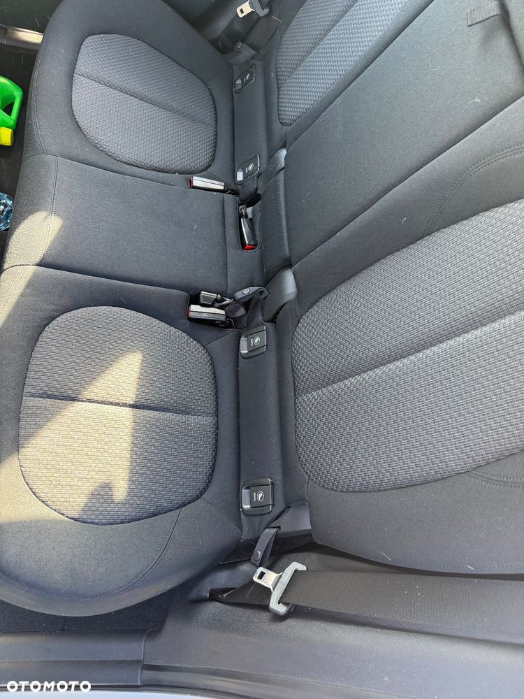 BMW Seria 2 218i Active Tourer M Sport - 3