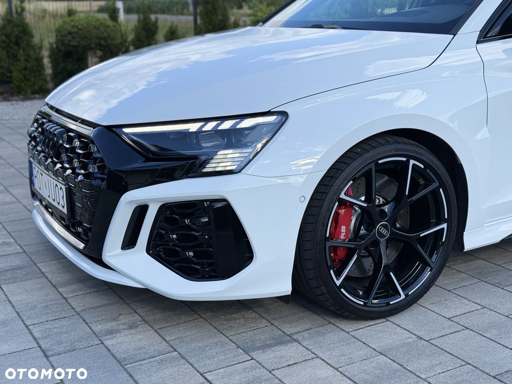 Audi RS3 Limousine TFSI Quattro S tronic - 5