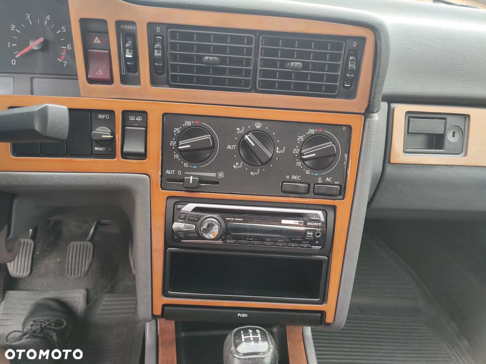 Volvo 850 2.5-20 GLT - 33