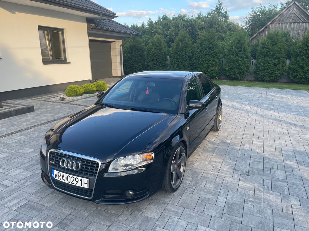 Audi A4 Limousine - 3