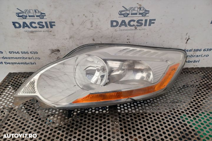 Far stanga Ford Kuga 1  [din 2008 pana  2013] seria Crossover 2.0 TDCi MT (140 hp) - 2