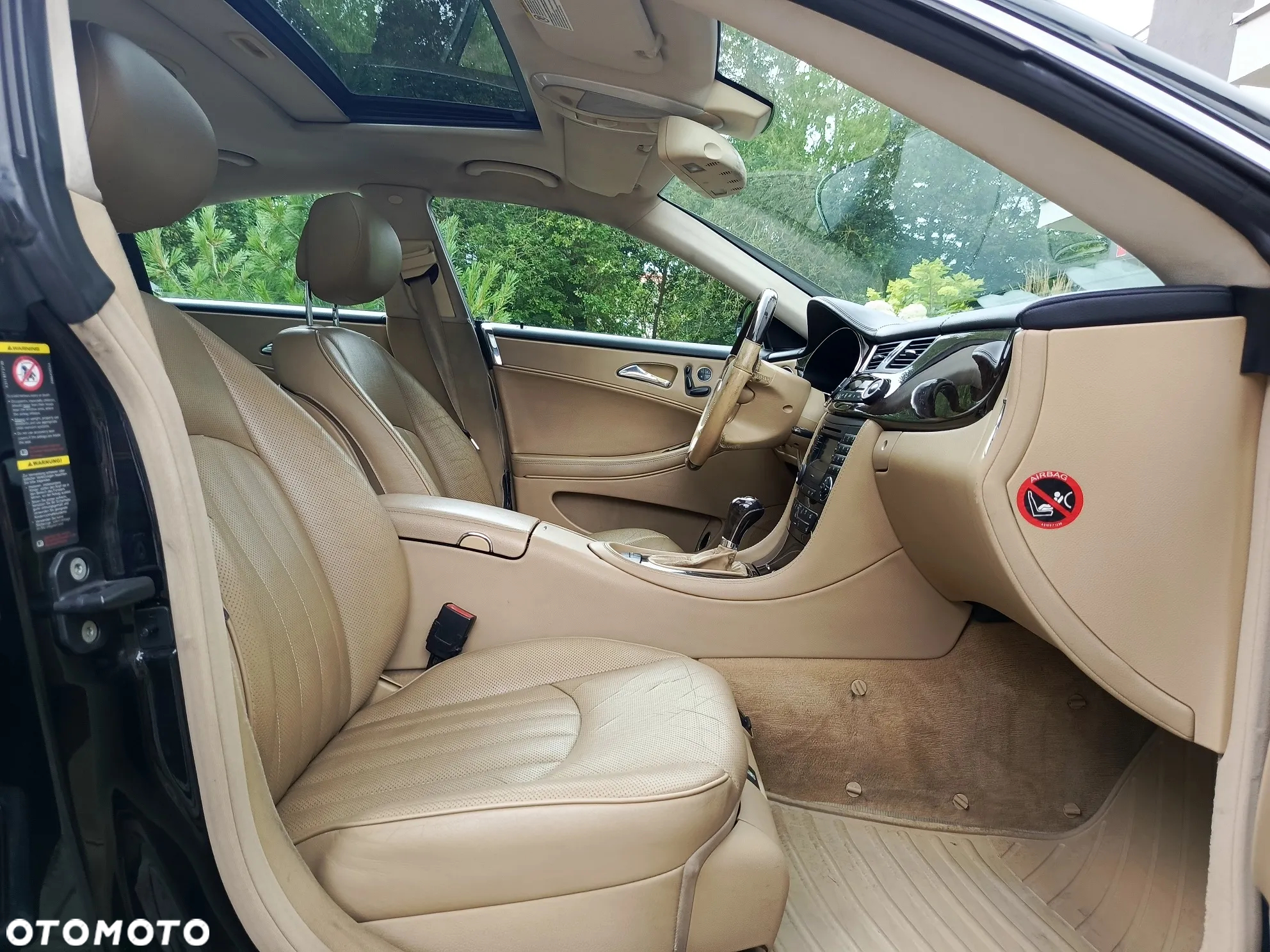 Mercedes-Benz CLS 500 - 12