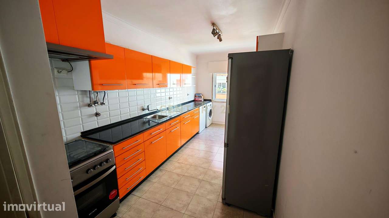 Excelente Apartamento T2 em Queluz – Bairro das Quintelas - Grande imagem: 3/22