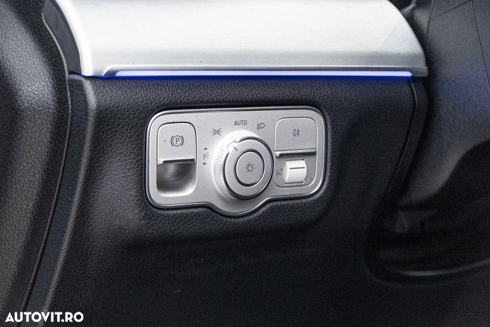 Mercedes-Benz GLE 350 d 4Matic 9G-TRONIC AMG Line - 29