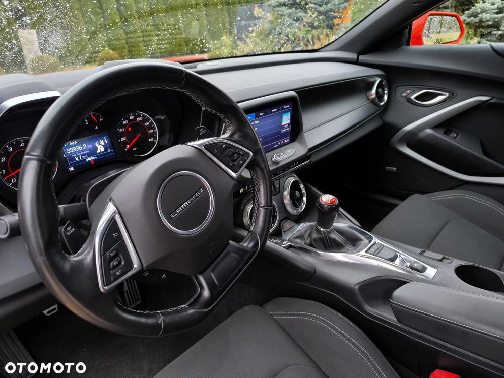 Chevrolet Camaro Coupe 6.2 V8 - 9