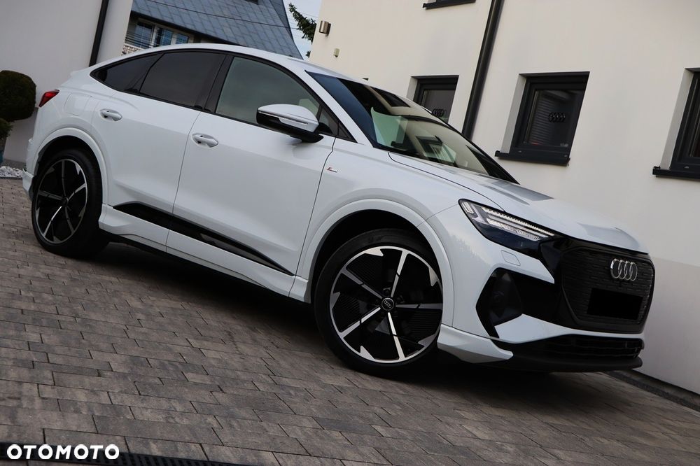 Audi Q4 Sportback e-tron 50 quattro - 4
