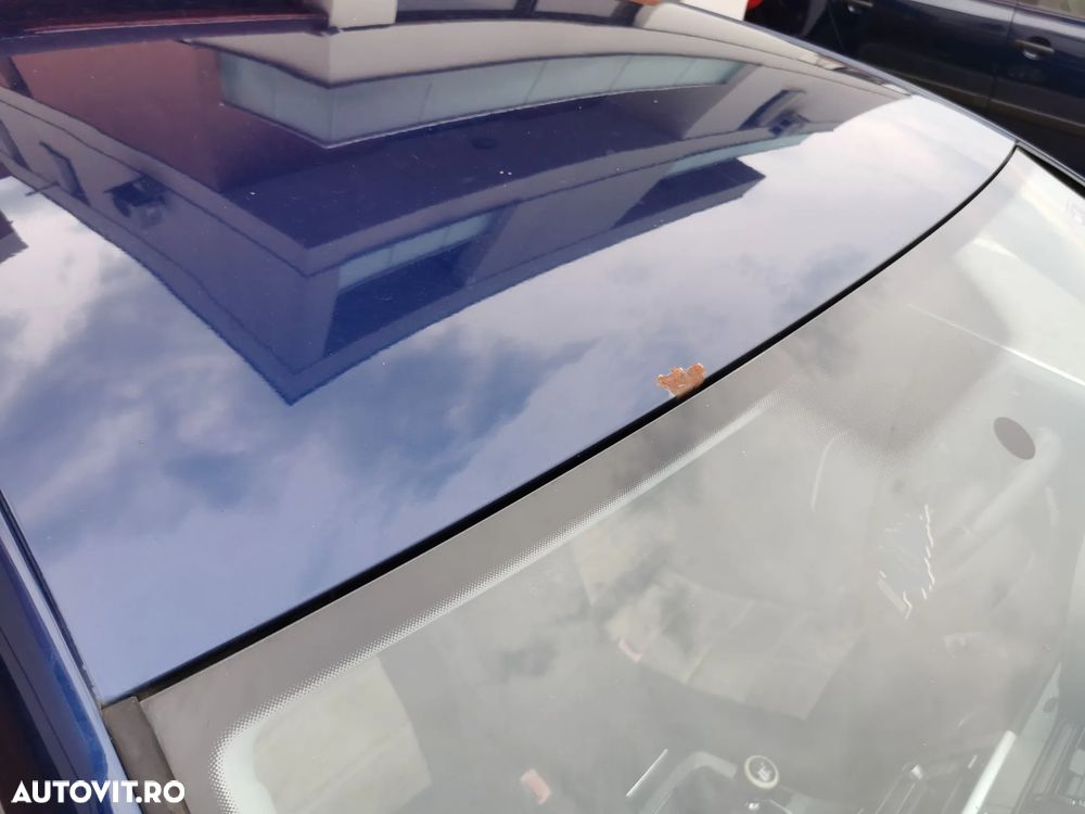 Volkswagen Passat - 16