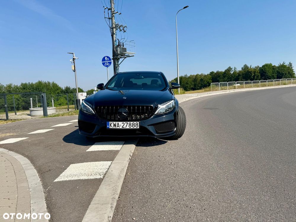 Mercedes-Benz Klasa C AMG 43 4Matic 9G-TRONIC - 2