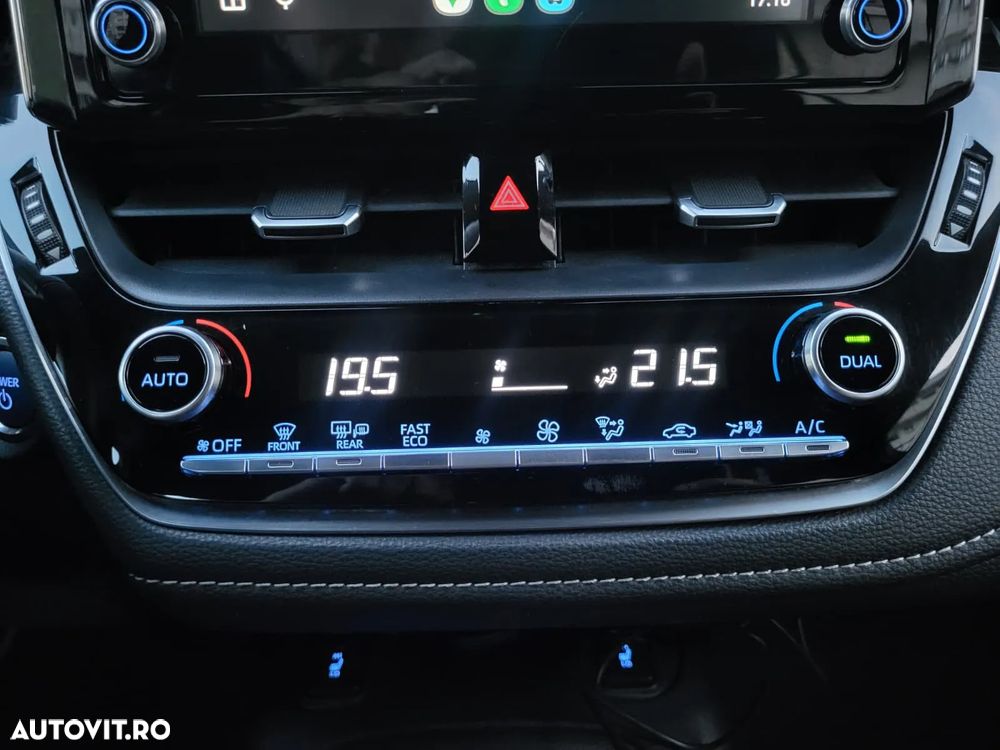 Toyota Corolla 2.0 HSD Dynamic interior Negru - 28