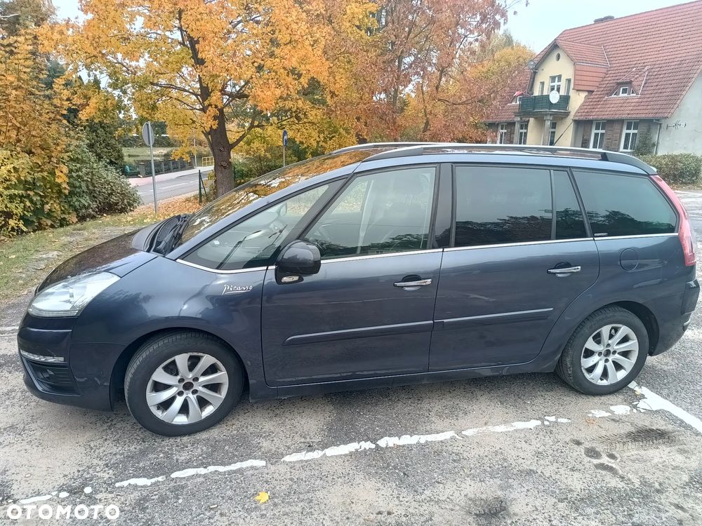 Citroen C4 2011 photo 2