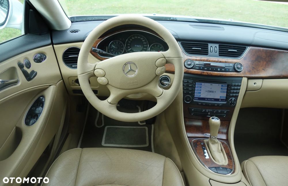 Mercedes-Benz CLS 500 7G-TRONIC - 21