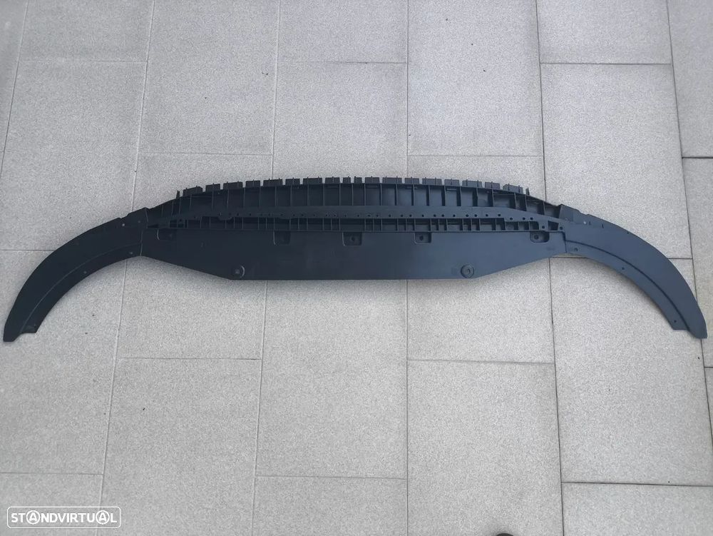 Proteção inferior parachoque Audi A1 - 1