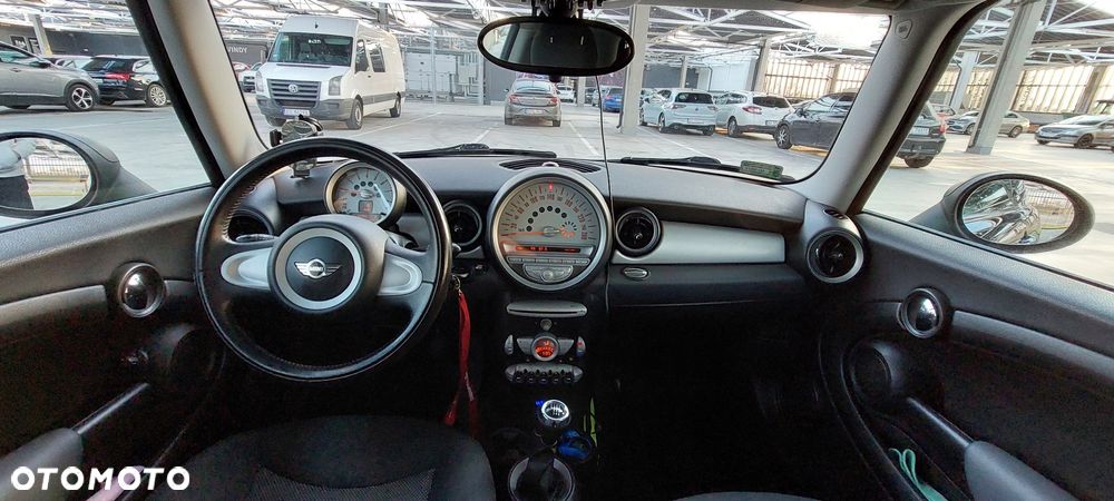 MINI ONE Standard - 9