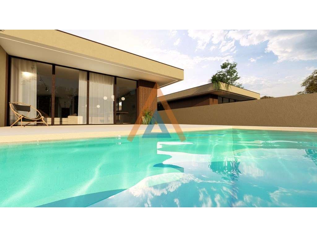 Oportunidade p/ Construtores: Terreno 3.280m² c/ Projeto Aprovado p... - Grande imagem: 2/30