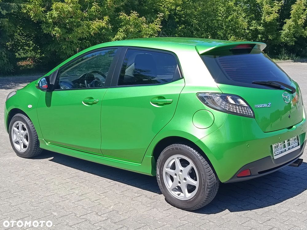 Mazda 2 - 4