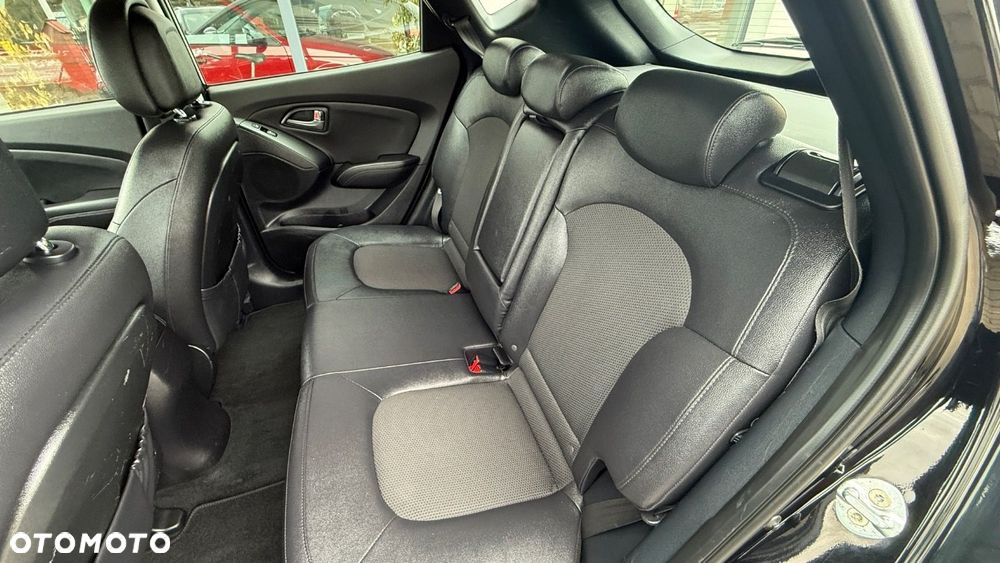 Hyundai ix35 - 25