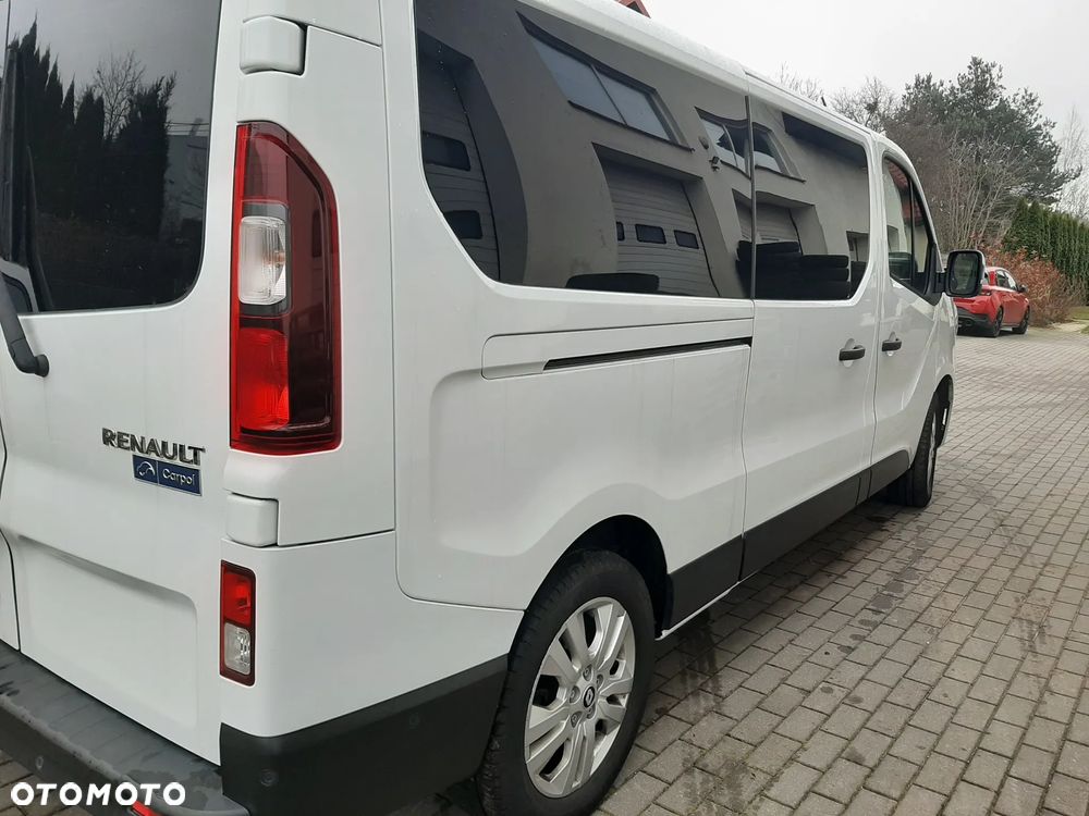 Renault Trafic 2.0 dCi - 22