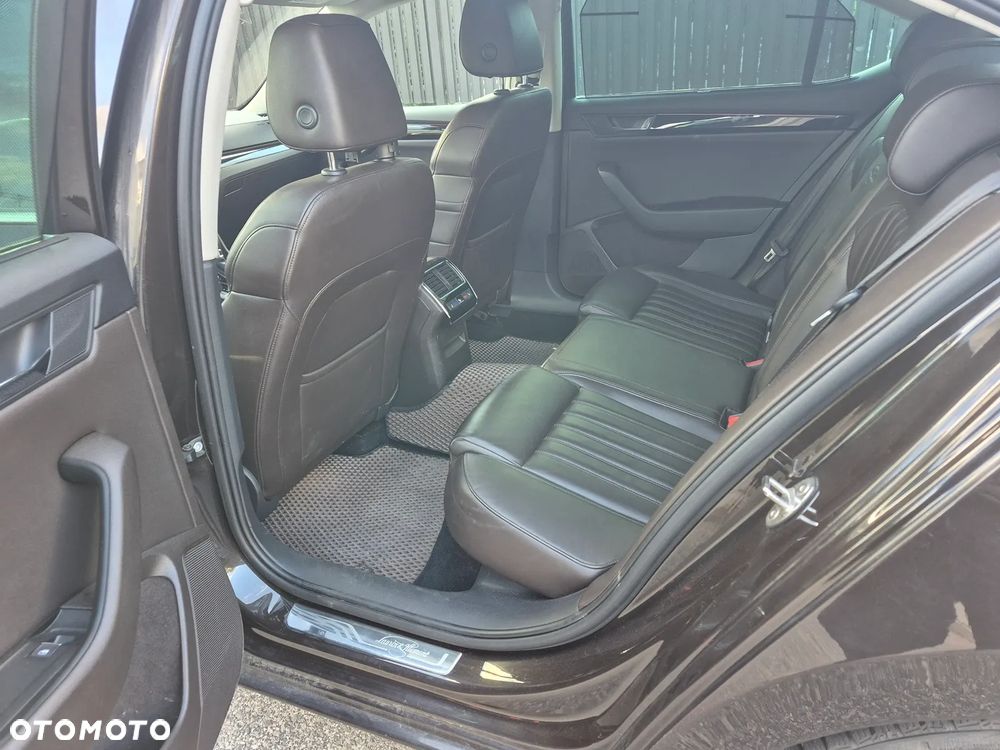 Skoda Superb 2.0 TSI 4x4 L&K DSG - 17