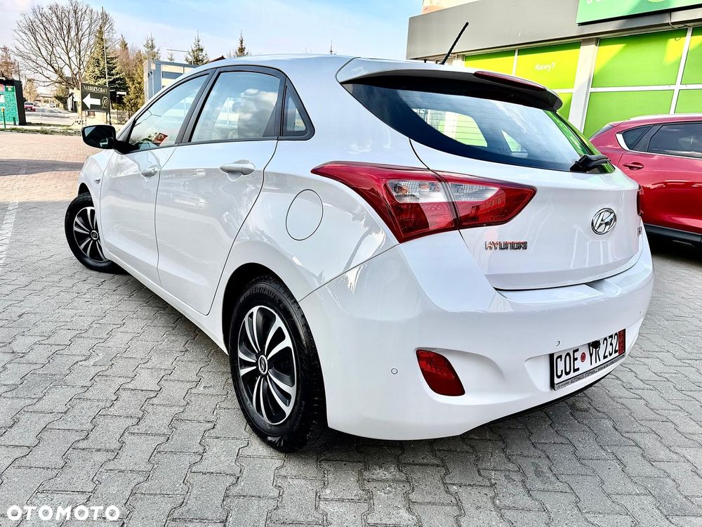 Hyundai i30 1.4 Premium - 21