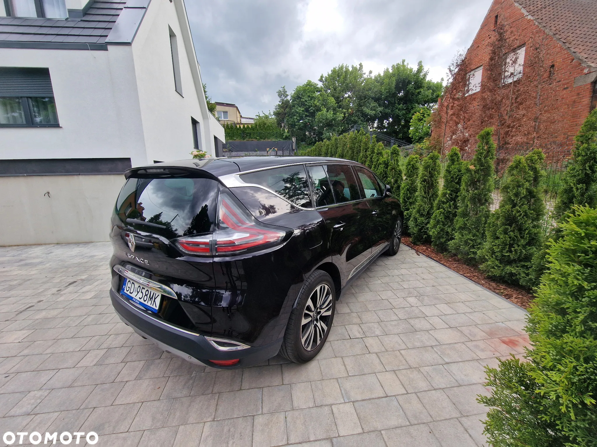 Renault Espace 1.6 dCi Energy Initiale Paris EDC - 7