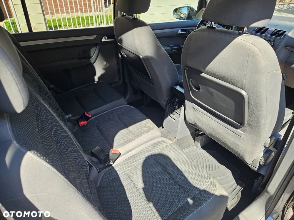 Volkswagen Touran 1.6 TDI DPF Comfortline - 14