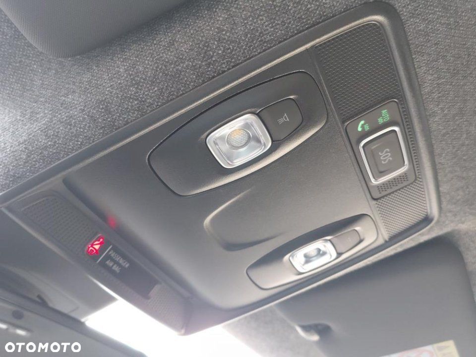Renault Captur - 31