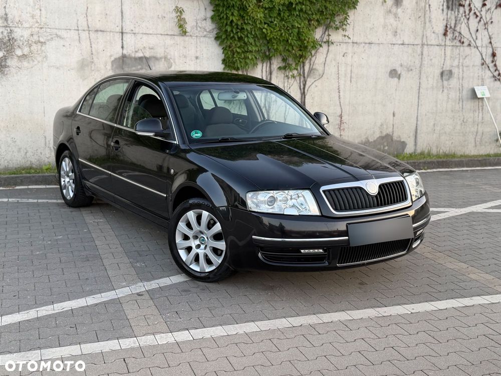 Skoda Superb 2.0 TDI DPF Platinum - 2