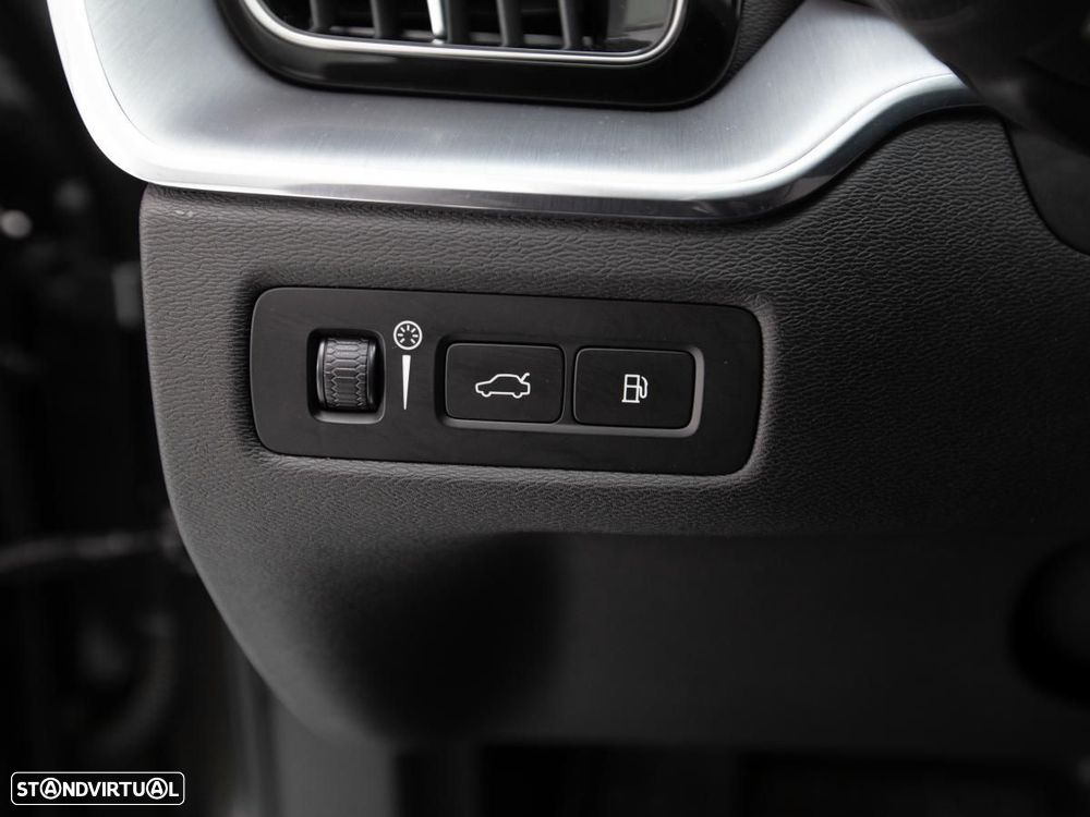 Volvo XC 60 2.0 T8 PHEV Inscription Expression AWD - 18