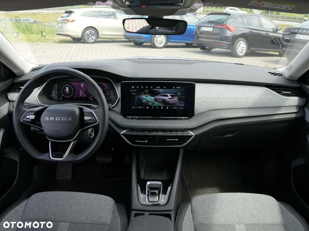 Skoda Octavia 2.0 TDI Edition 130 Selection DSG - 32