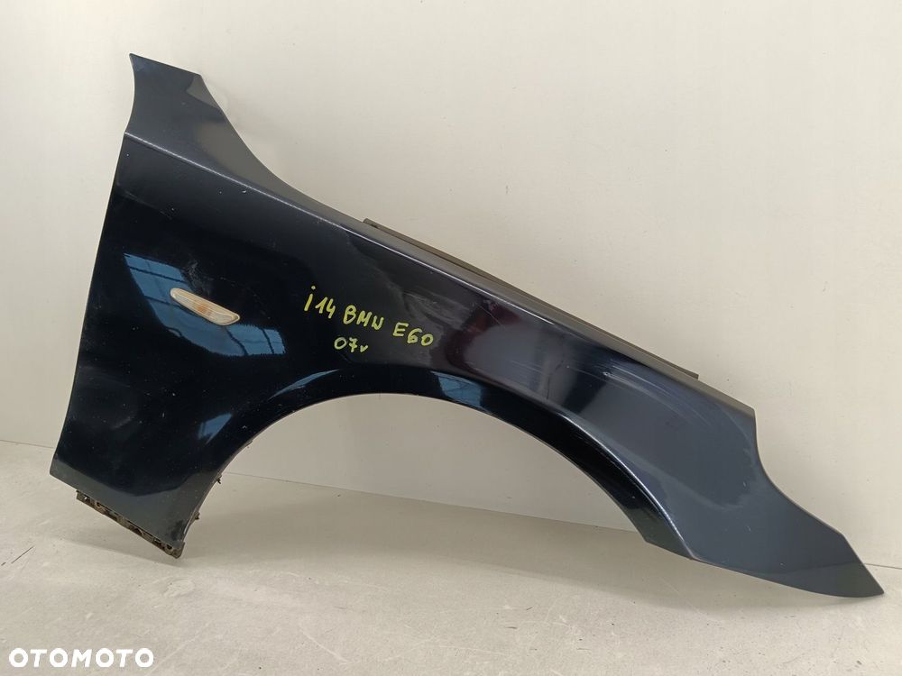 BŁOTNIK PRAWY PRZEDNI BMW 5 E60 E61 03-10 - 2