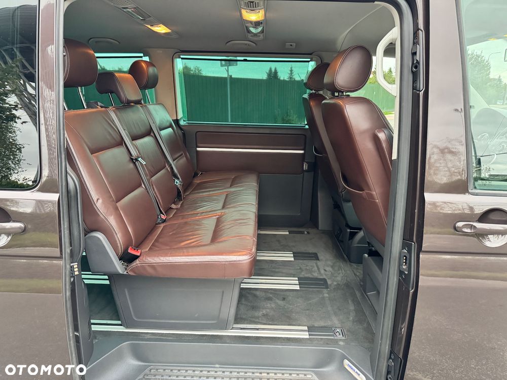 Volkswagen Multivan 2.0 TSI L1 Highline 4Motion DSG - 17