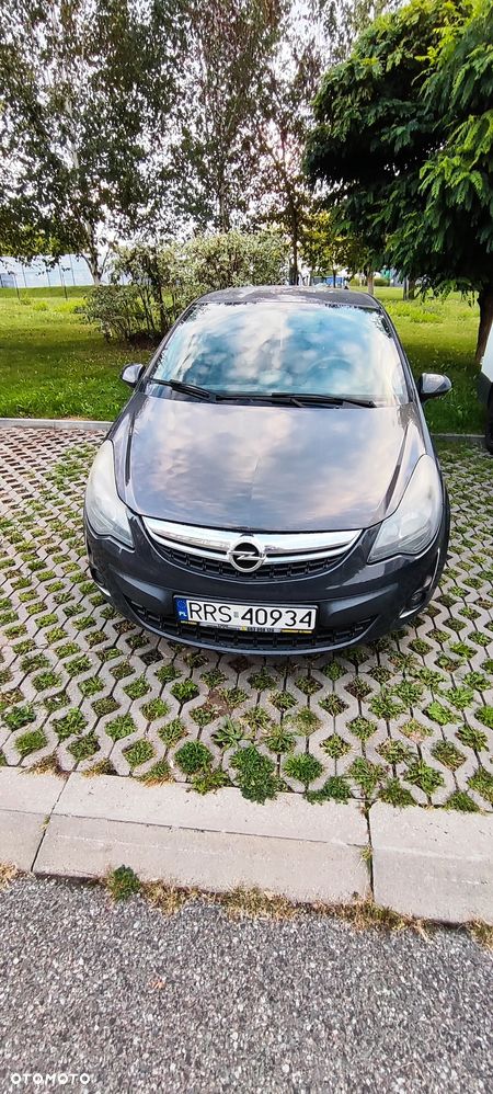 Opel Corsa - 1