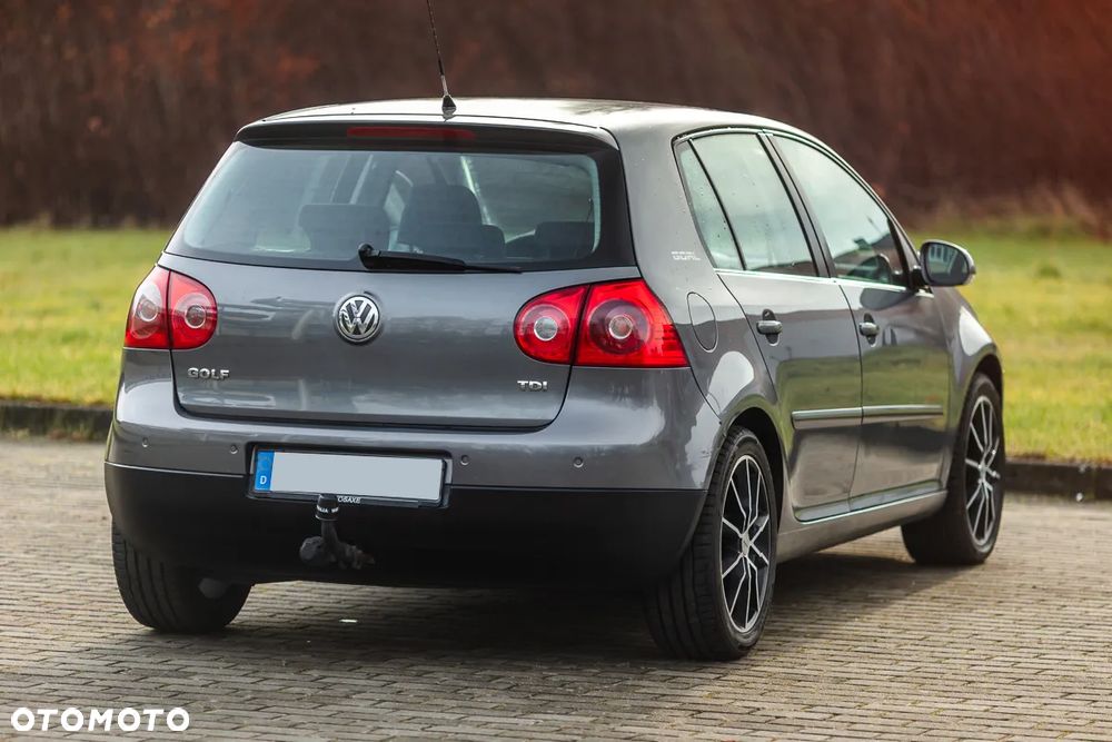 Volkswagen Golf 1.9 TDI Goal - 11