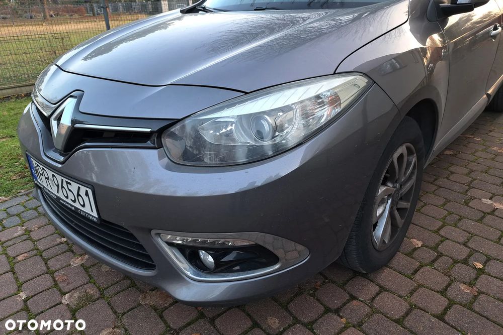 Renault Fluence 1.6 16V Zen - 6